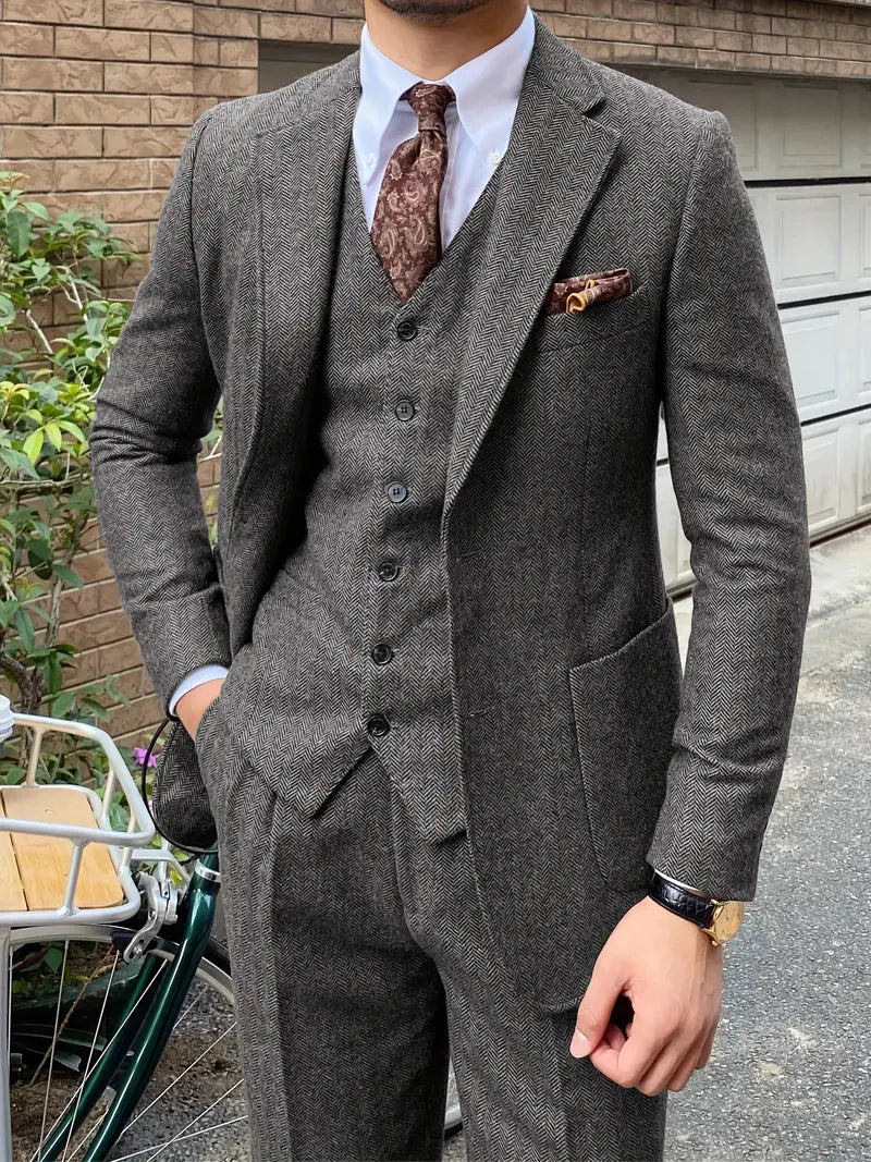 Modern Tweed Suit — 3 Piece Set
