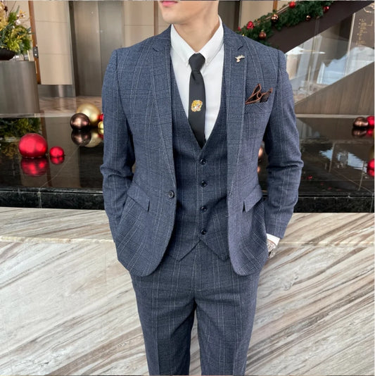 British Plaid Three‑Piece Suit – Slim Fit Edition