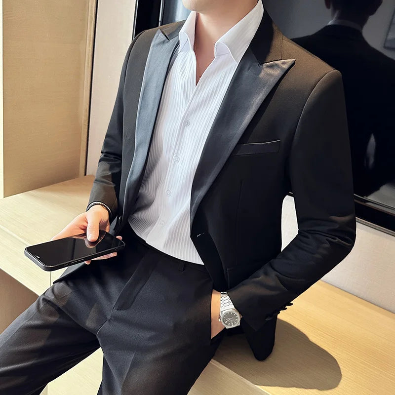 Modern Plaid Two-Piece Suit — Tailored Fit