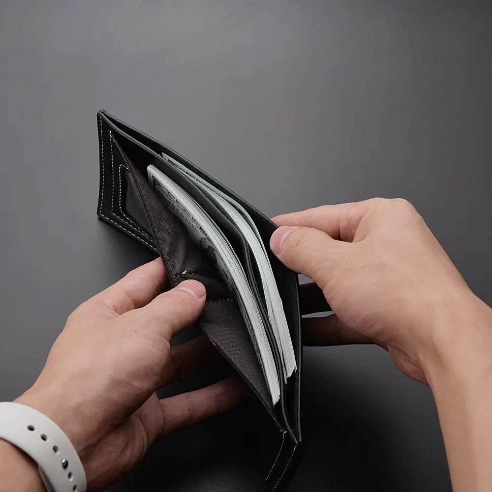 Minimalist Leather Wallet — Slim Design