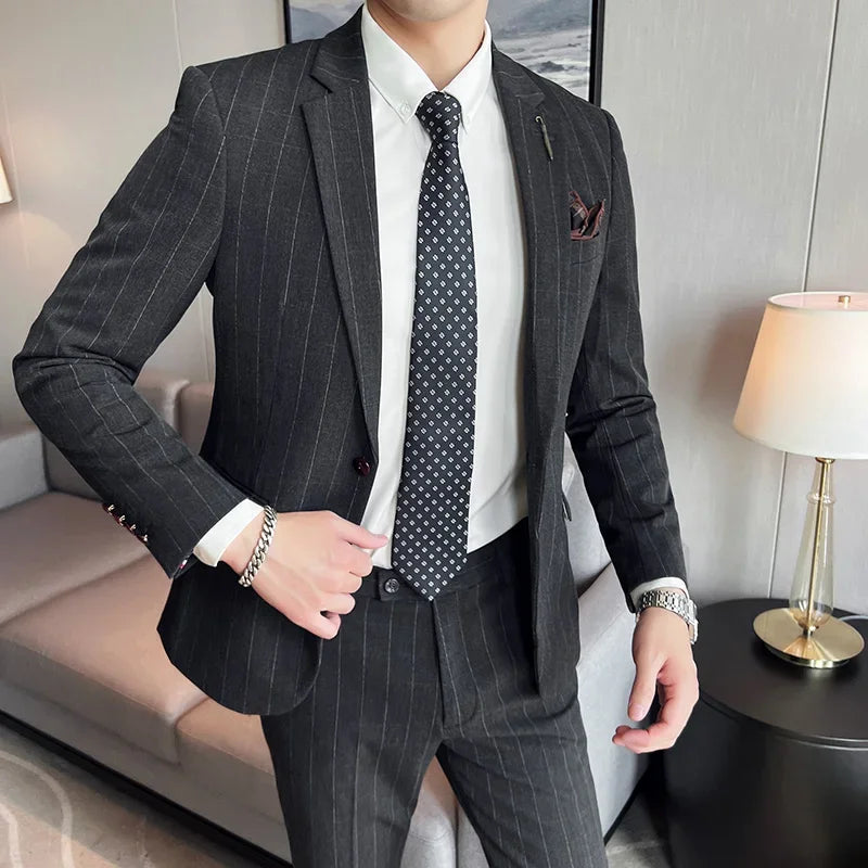 Modern Plaid Two-Piece Suit — Tailored Fit