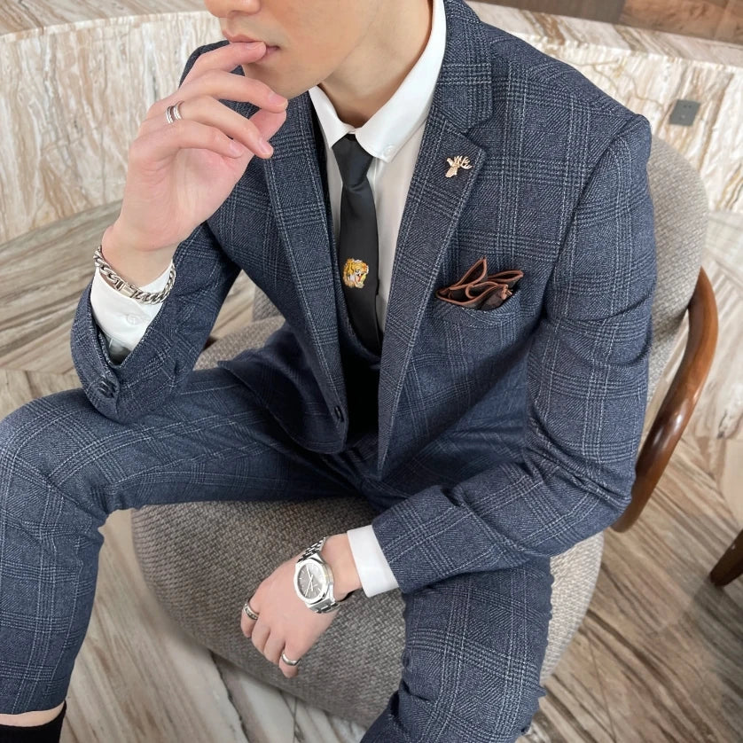 British Plaid Three‑Piece Suit – Slim Fit Edition